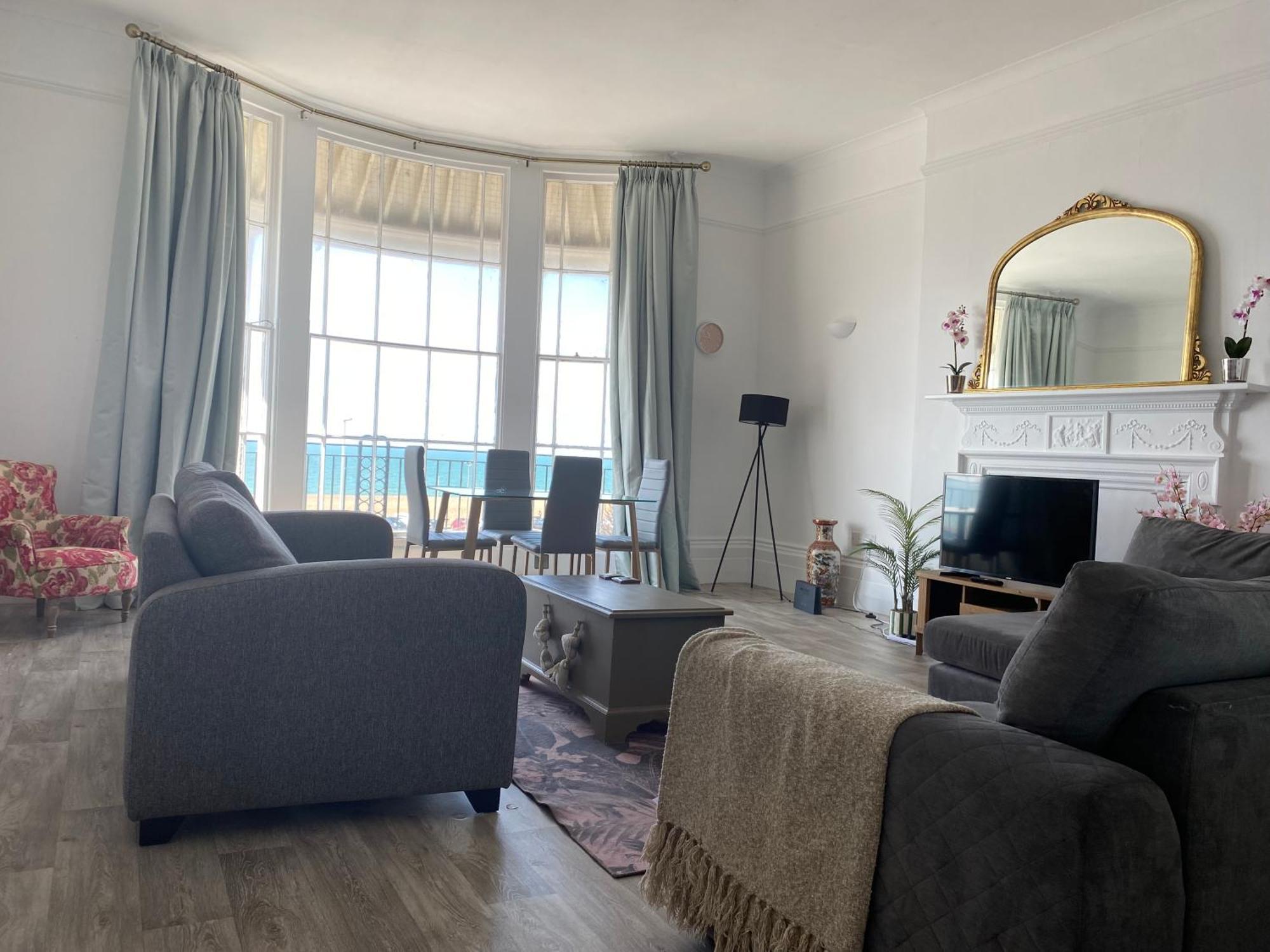 Period Sea View Flat In Hastings 아파트 외부 사진